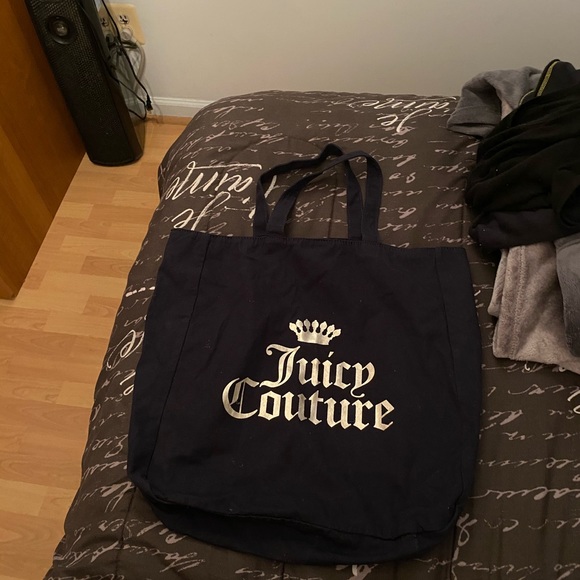 Juicy Couture Handbags - Juicy Couture Shoulder Bag